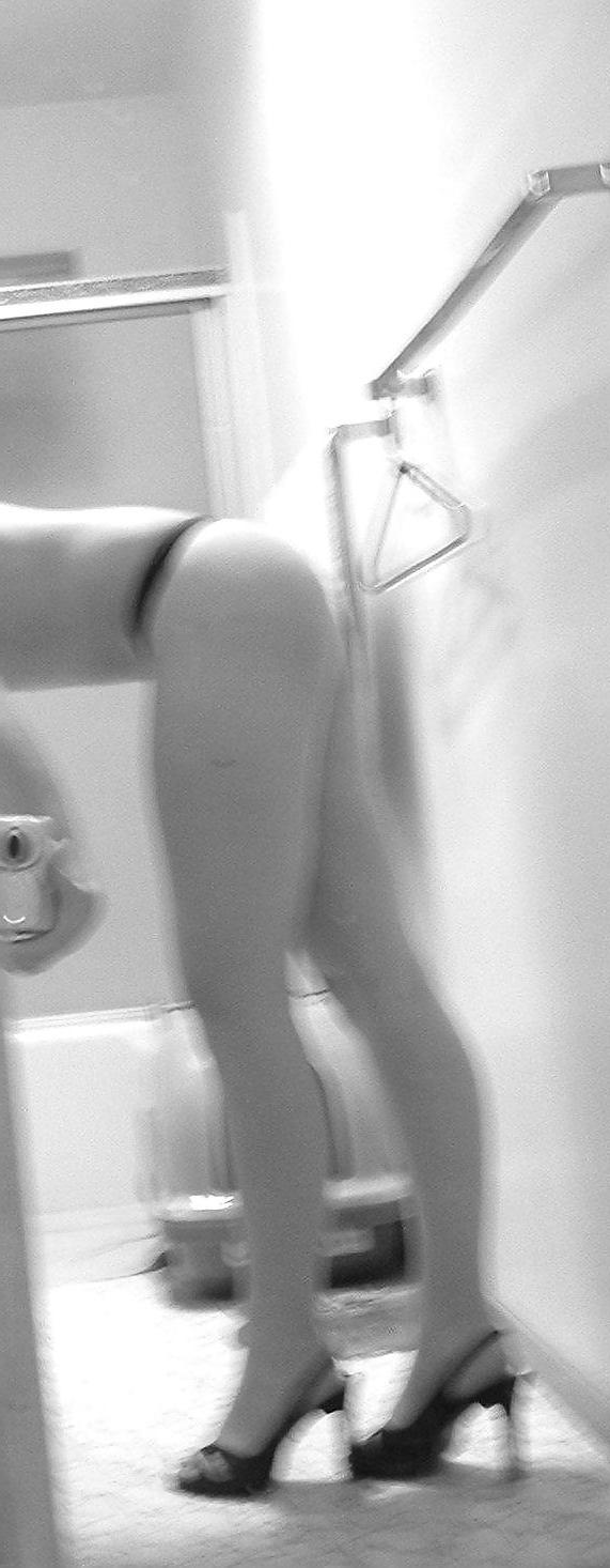 25P Self Shot 02