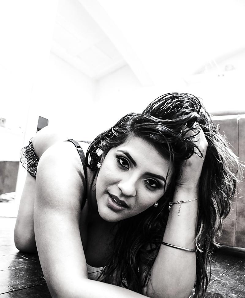 25P Indian Desi Nri Sexy