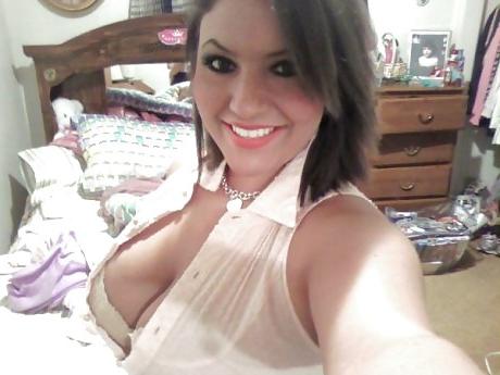 25P More self shot beautiful women .