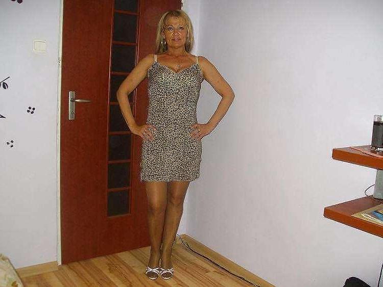 10P Exposed wife - mature slut - full name available 