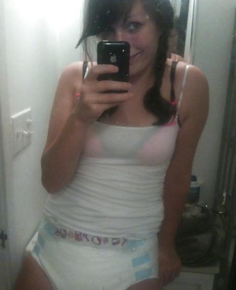 16P Diaper Girls