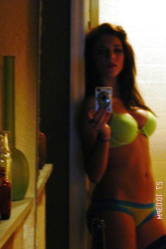 14P Self Shot 04