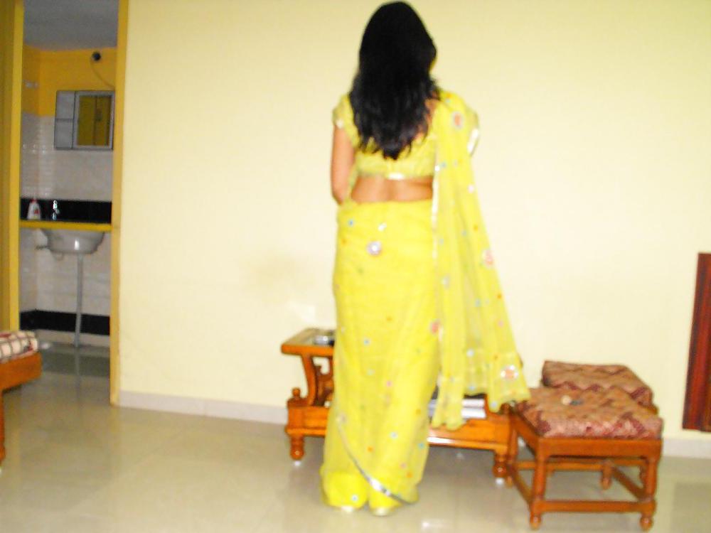 22P Desi girl