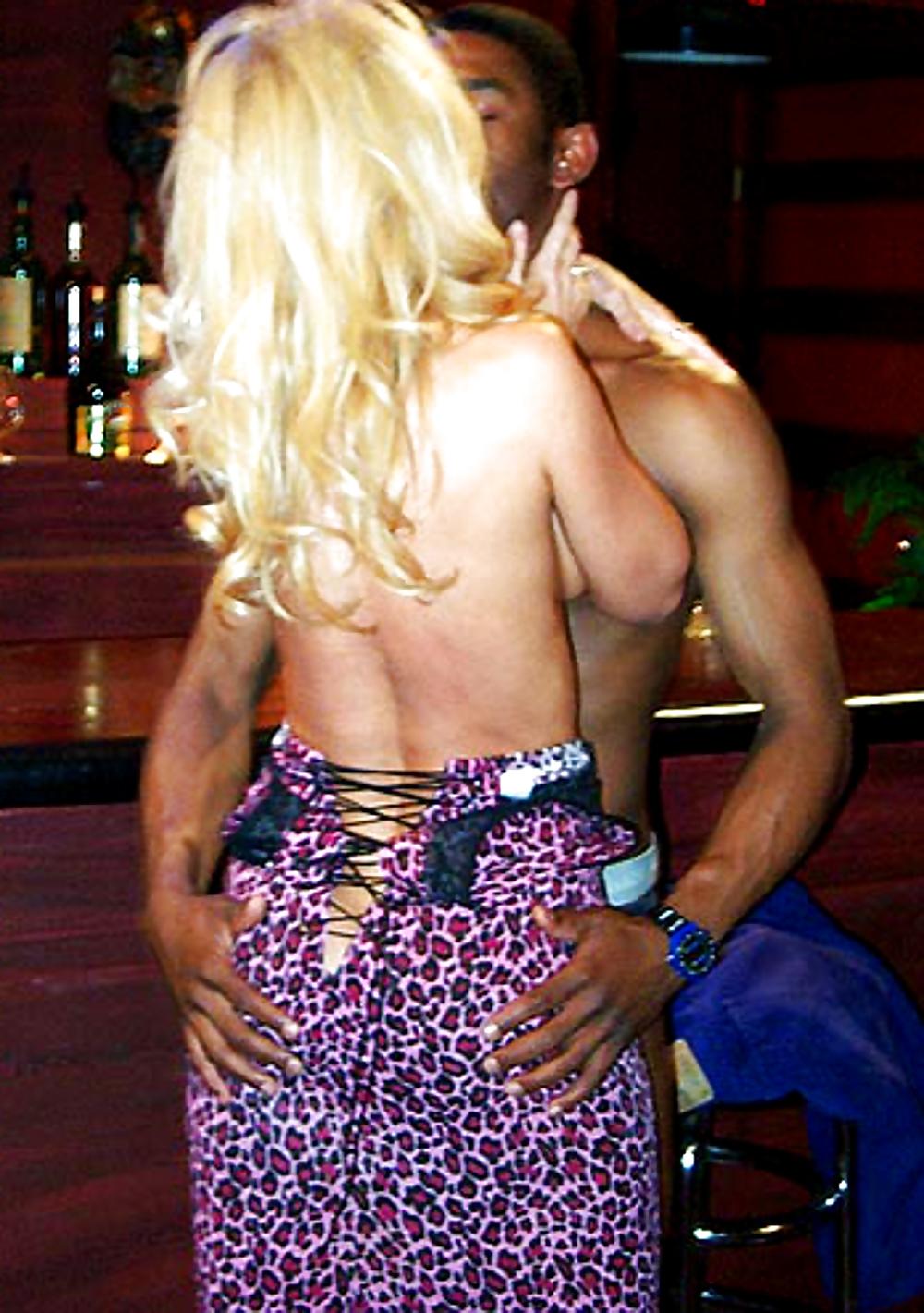 25P Nina Hartley With Juli Ashton & Man Du Jour