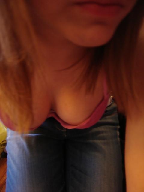 25P 19 years old sexy blonde