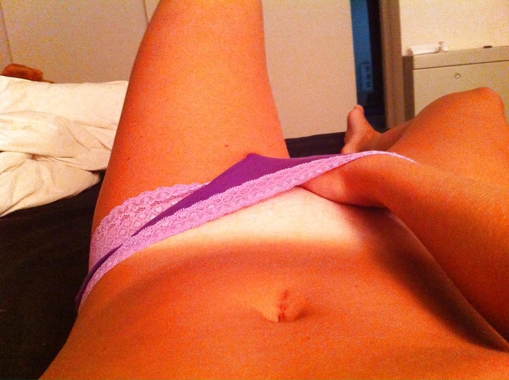 8P 23 yo GF Self Shots - masterbate
