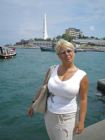 5P Busty Russian Woman 348