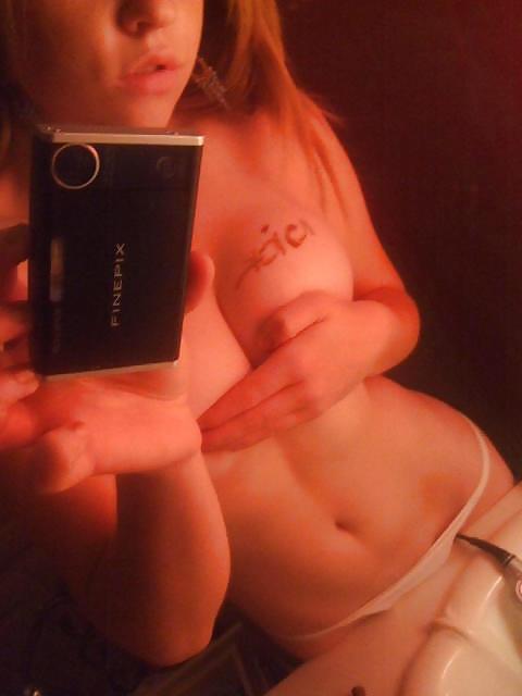25P Self Shot 06