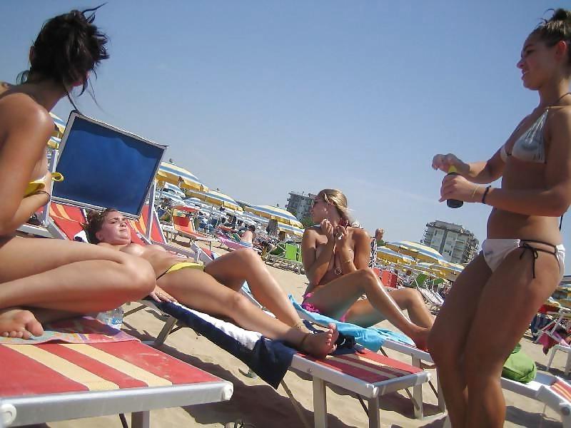 25P On the beach 2