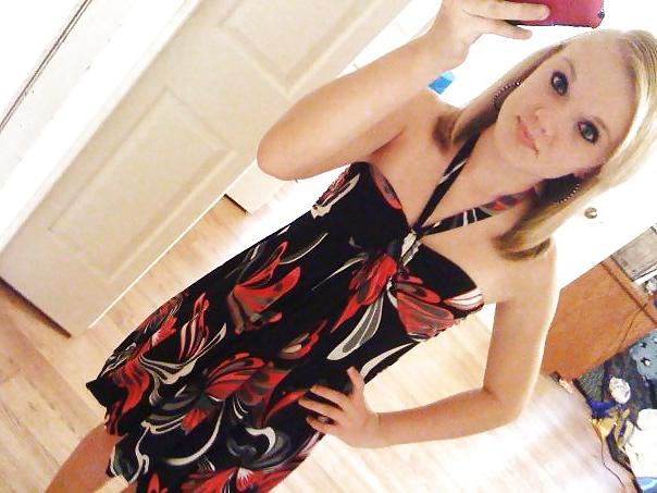 25P Sexy Teen Pictures & Self SHots 4