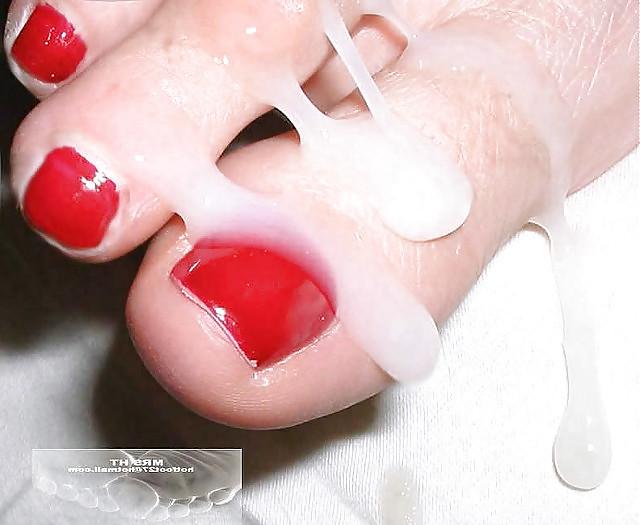 25P Foot fetish gallery 15