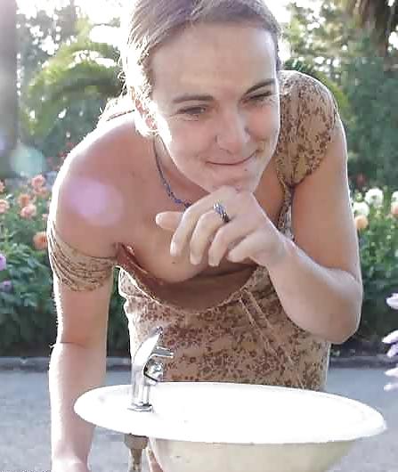 25P Downblouse 3