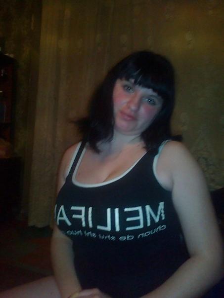 5P Busty Russian Woman 374