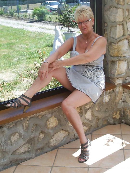 25P QUAND LES GRAND MERES ONT CHAUD AU CUL