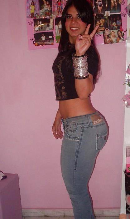 25P Sexy Teen Pictures & Self SHots 24 