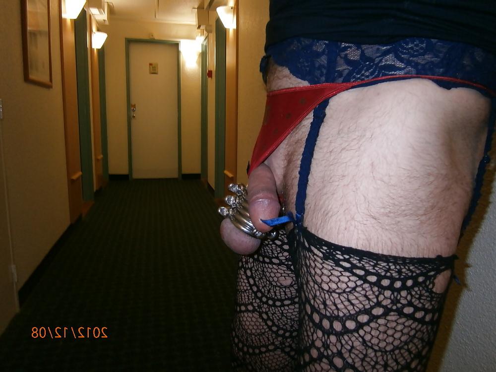 9P Public exhib masturbation cock handjob shemale 