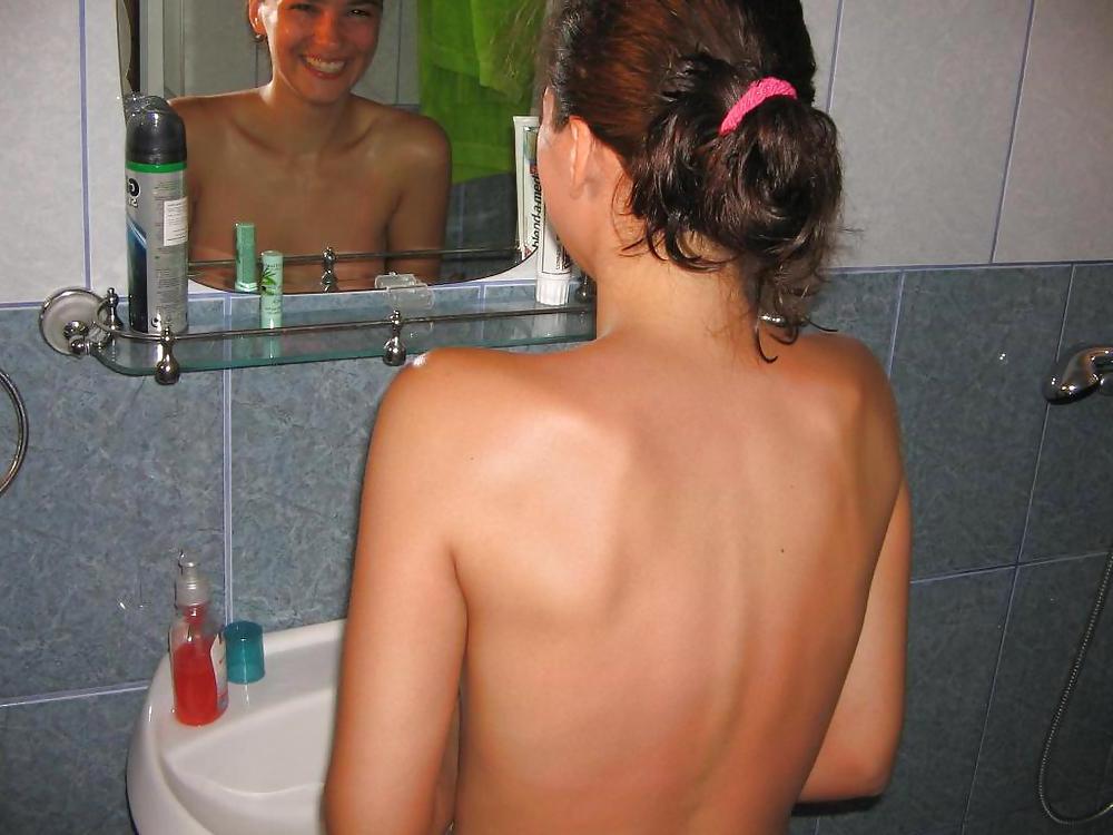 13P The Beauty of Amateur Brunette Ex Gf