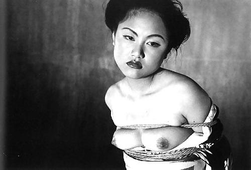 5P Woman bondage 