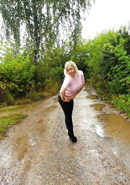 8P Busty Russian Woman 396