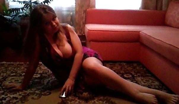 8P Busty Russian Woman 396