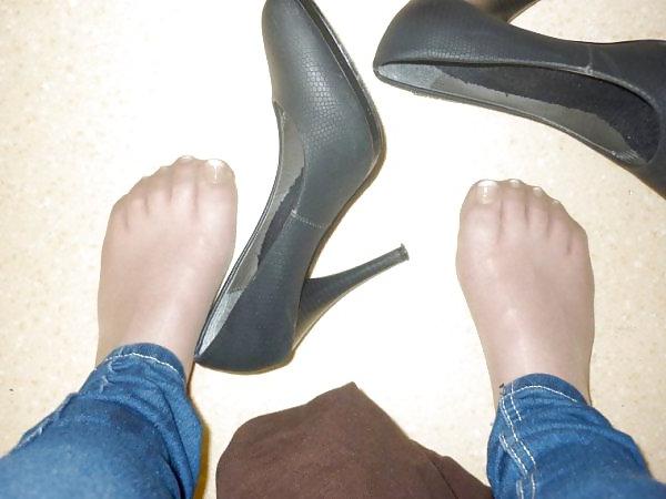 10P Nylons and flat