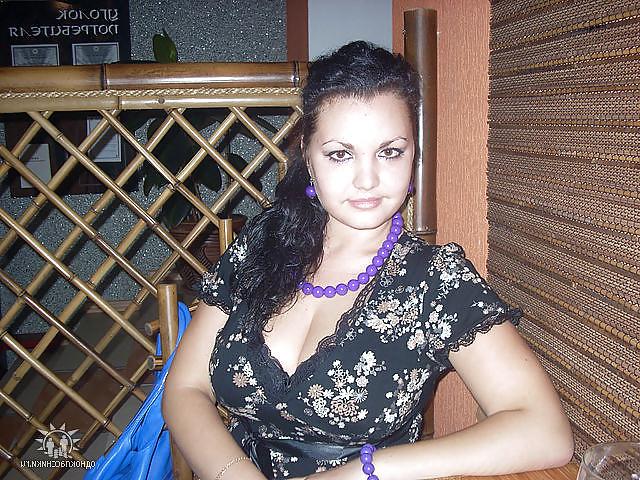 11P Busty Russian Woman 17
