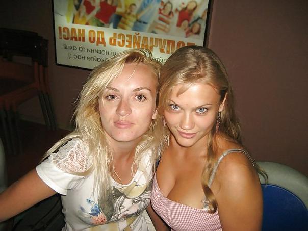 11P Busty Russian Woman 414