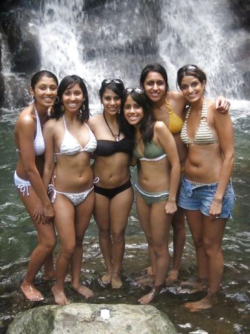 14P Indian Desi Babe Hot & Sexy Indians 