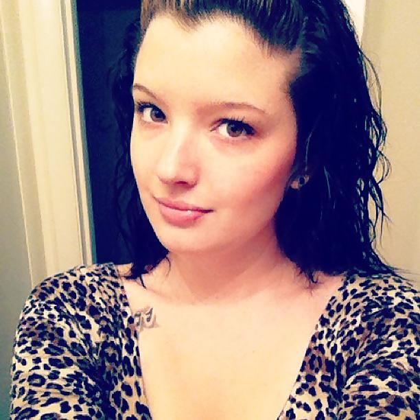 25P Self Shot Hot