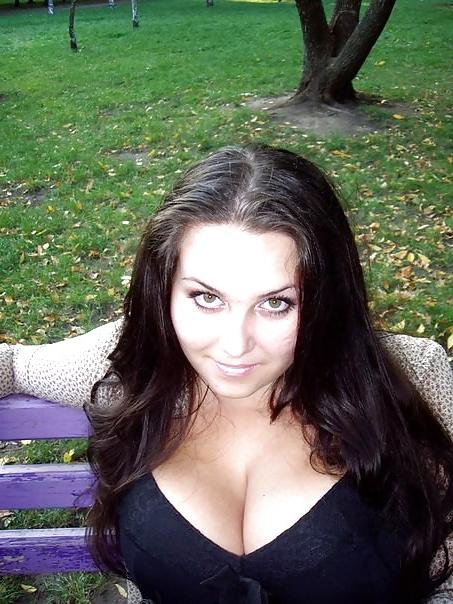 11P Busty Russian Woman 45