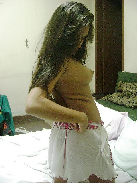 25P NRI Desi