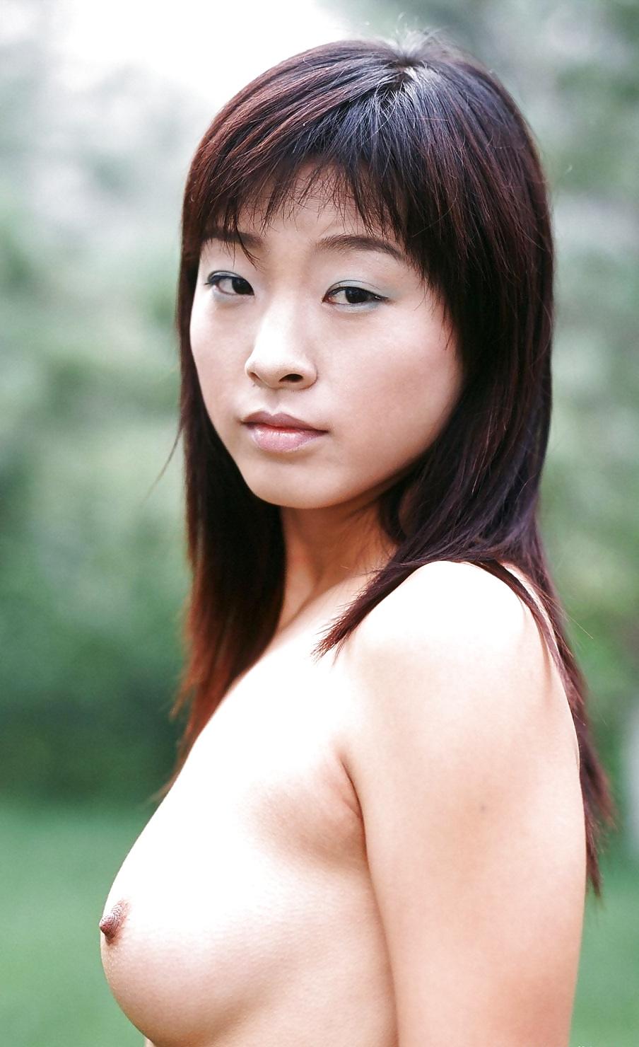 19P The Beauty of Chinese Small Tits in Nature