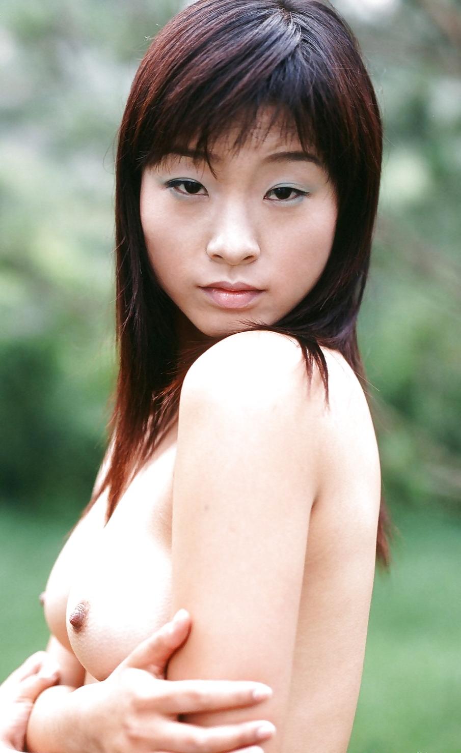 19P The Beauty of Chinese Small Tits in Nature