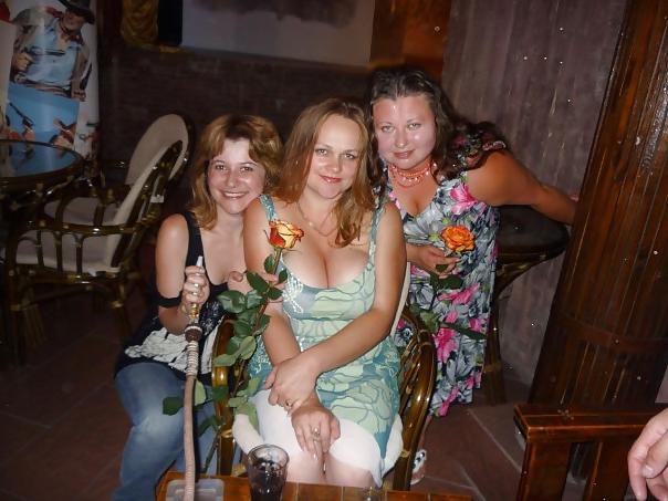 12P Busty Russian Woman 429