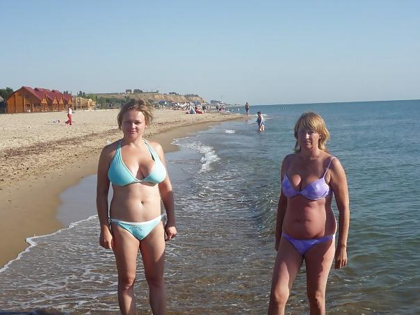 12P Busty Russian Woman 429