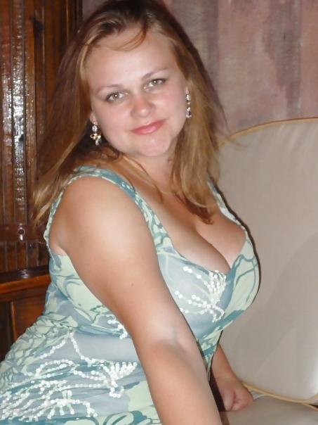 12P Busty Russian Woman 429