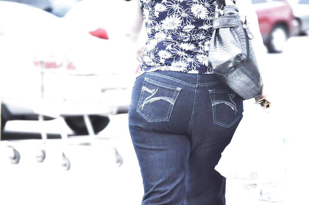 6P Chubby Flat Granny Ass