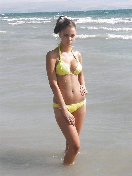 25P Sexy Teen pictures & Self SHots 2