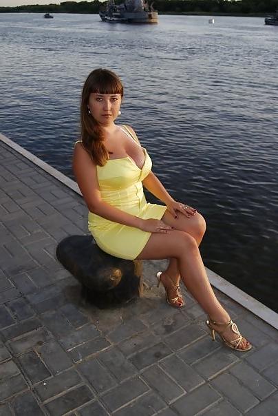 13P Busty Russian Woman 71