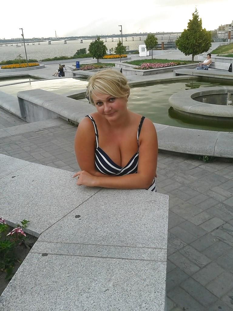 7P Busty Russian Woman 87