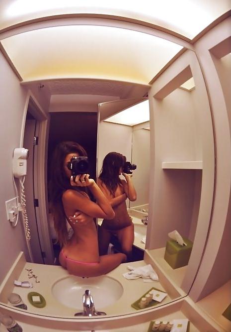 25P Sexy Teen Pictures & Self SHots 10 