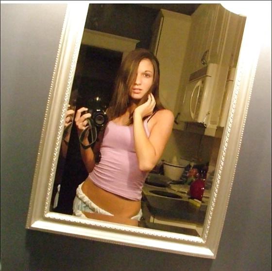 25P Sexy Teen Pictures & Self SHots 10 