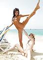 14P Hot lesbians