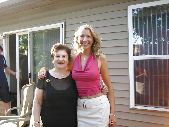 4P Young and older lesbians couples...