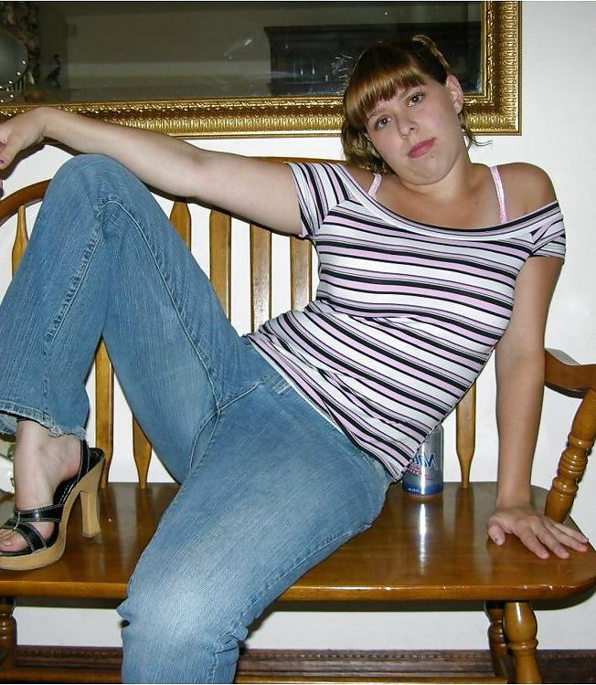 17P Busty Amateur Slut
