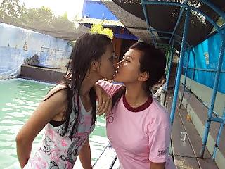 14P The Beauty of Amateur Lesbians Kissing