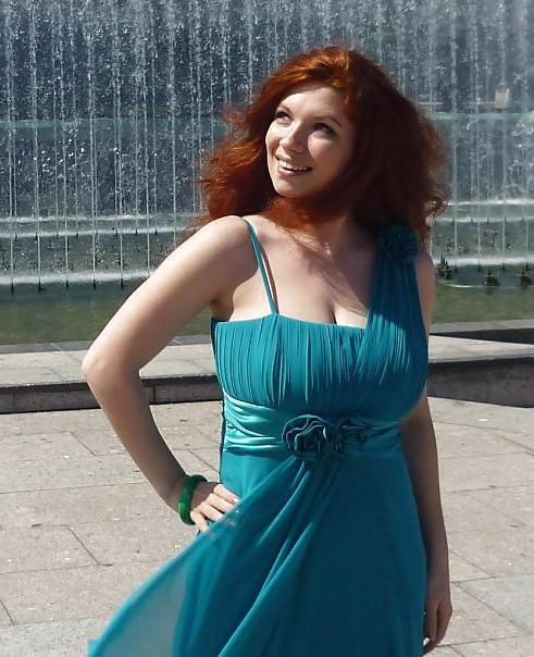 24P Busty Russian Woman 470