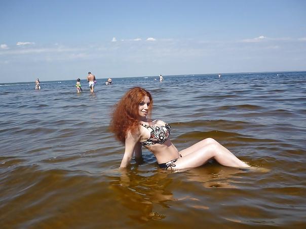 24P Busty Russian Woman 470