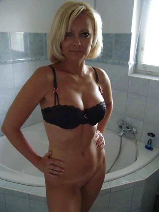 20P Show me your pussy 21