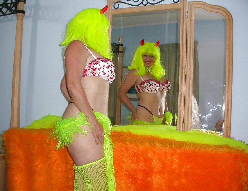 21P HALLOWEEN WITH STACEY